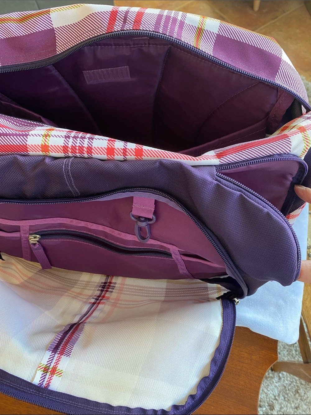 Jansport Purple Plaid Laptop Messenger Bag - Picture 7 of 12